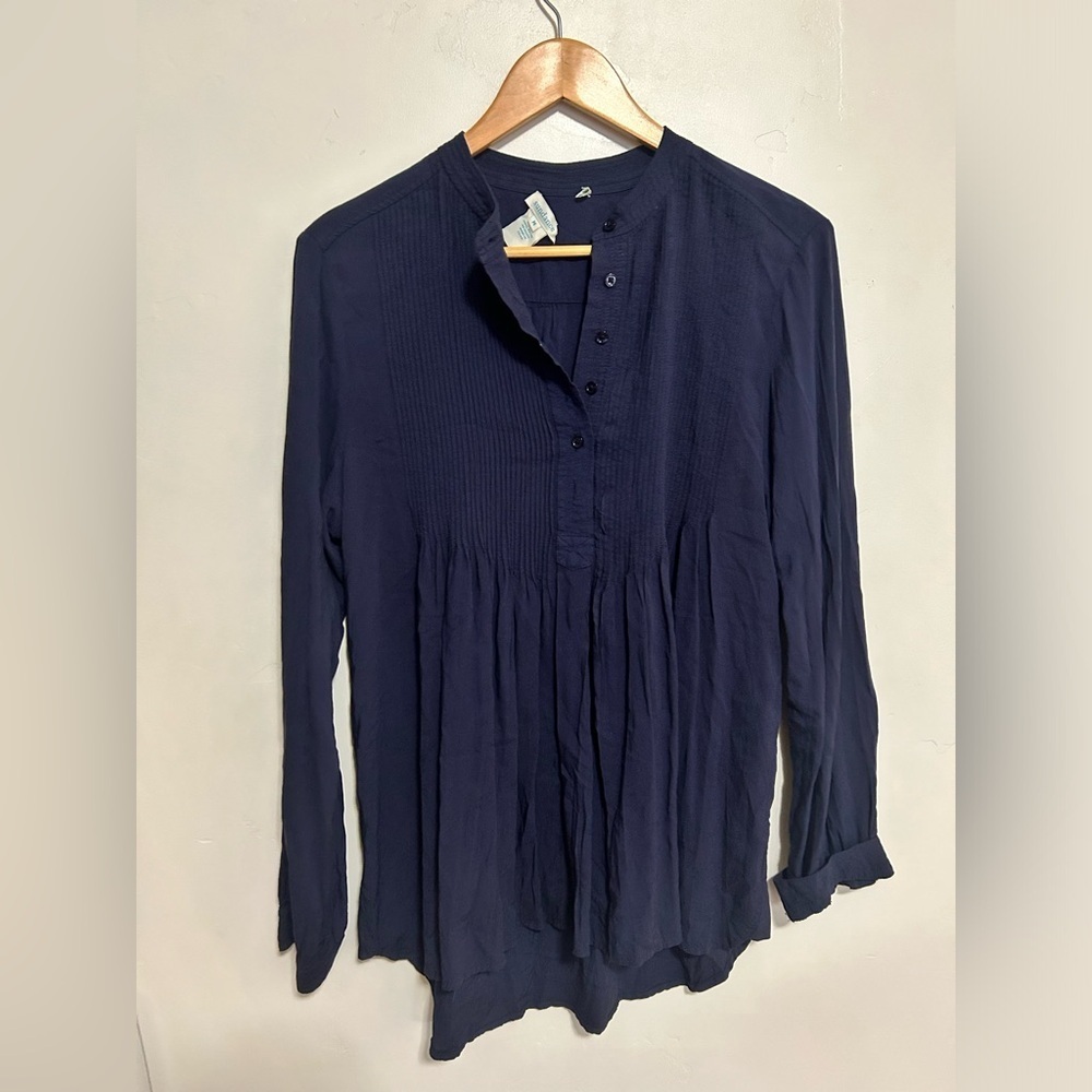 Sundance navy blue‎ blouse top size medium